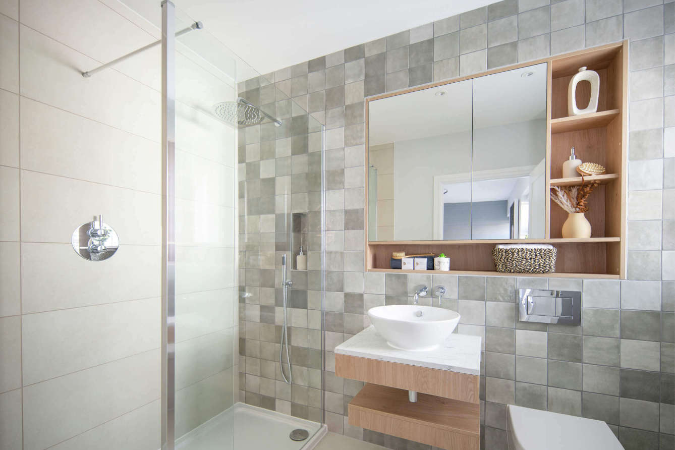 藍莎集團 - 英國樓盤、英國物業代理 | 英國買樓置業一站式服務